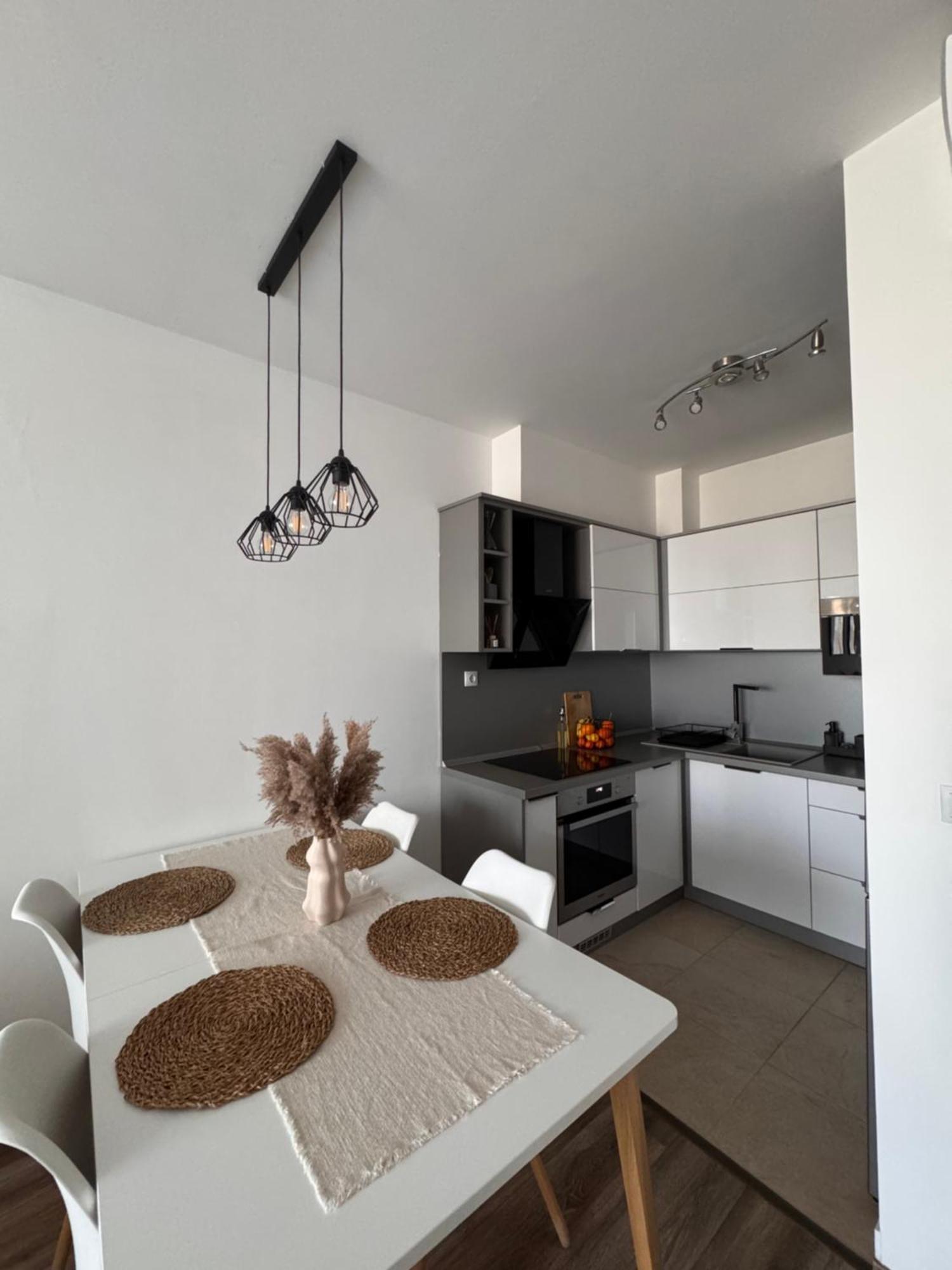 Apartment Lelle *